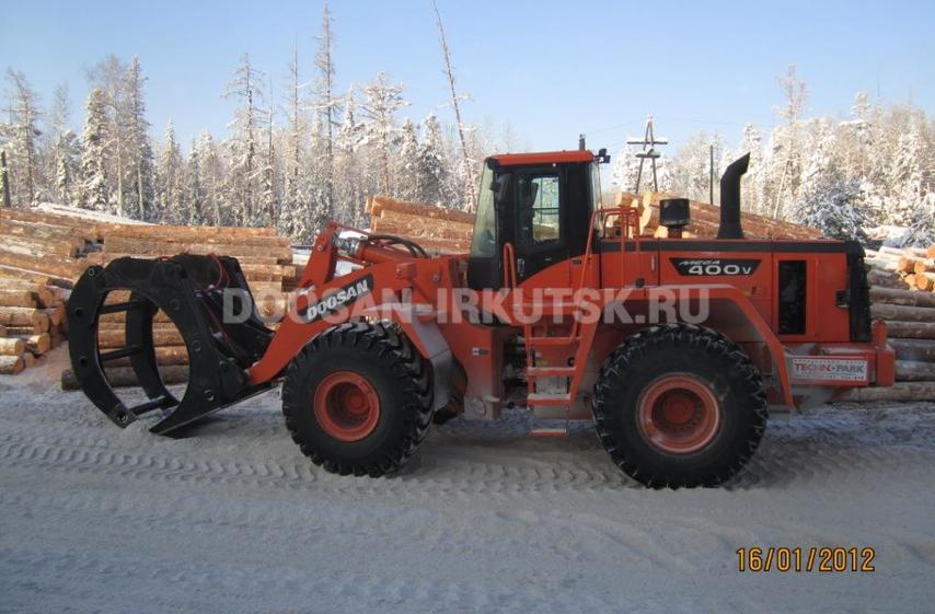 Фронтальный лесопогрузчик DOOSAN DL 420A (3 SP)