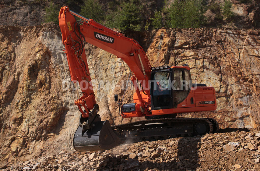 Doosan DX 225 LCA в наличии - продажа и лизинг на выгодных условиях