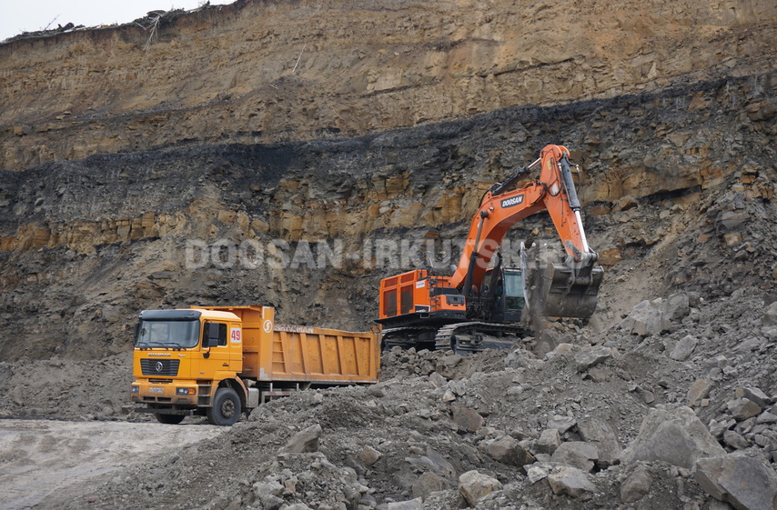 Doosan DX 800 LCA - купить карьерный экскаватор у официального дилера