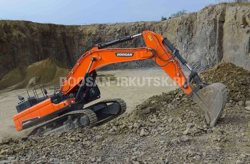 Doosan DX 520 LC в наличии у дилера в Иркутске - лизинг, продажа и запчасти