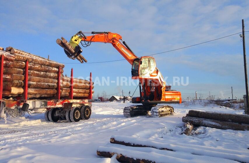 Бревноперегружатель гусеничный DOOSAN DX 225 LCA