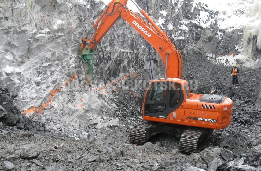 Гусеничные экскаваторы DOOSAN DX180 NLC